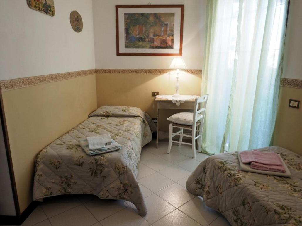 Casa Margherita Affittacamere B&B Follonica Exterior photo